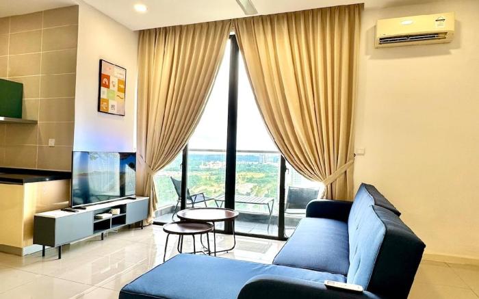 D’Pristine 4 bed room opposite legoland and medini