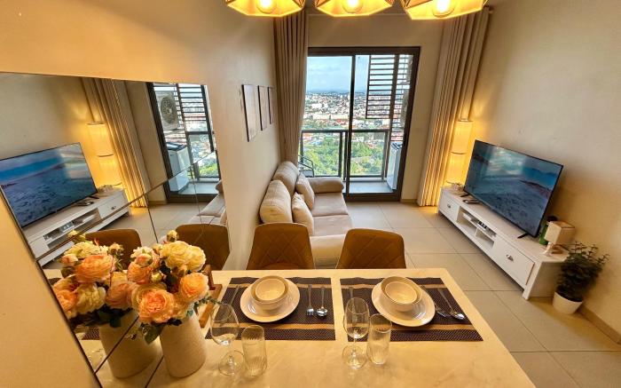 Unixx-30  高楼层，拥有美丽泳池，市中心，距离walking street 500米