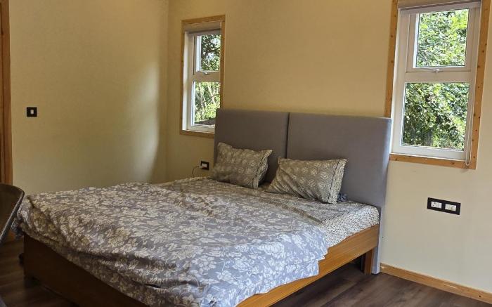 SKY BLOOM DLF 2BHK LUXURY VILLA CHATTARPUR