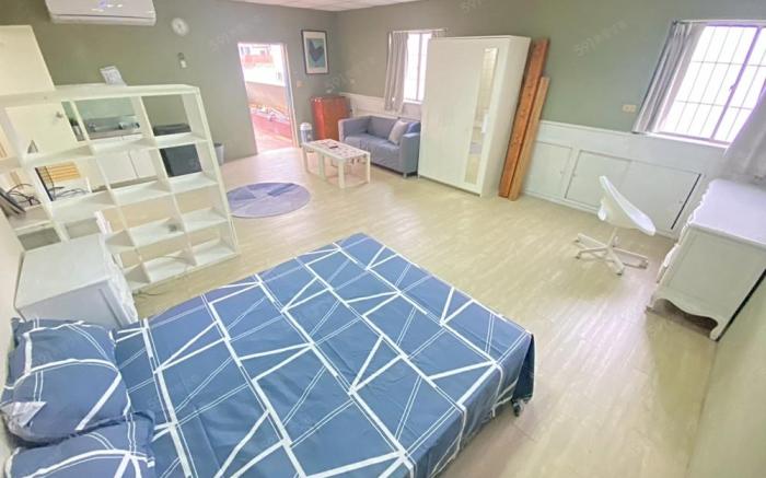 Flat Old House / 六樓/獨立房源/戶外露台/