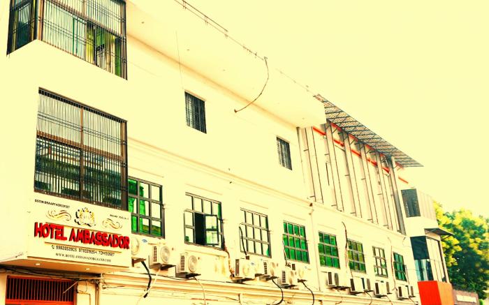 Hotel Ambassador Grand