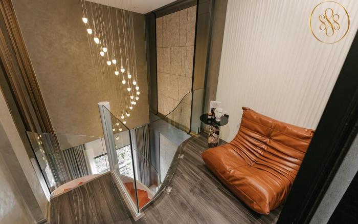 1BrModern Style  Duplex @Hanoi Old Quarter_Balcony