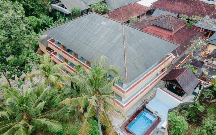 Rai Wood Carver and Homestay