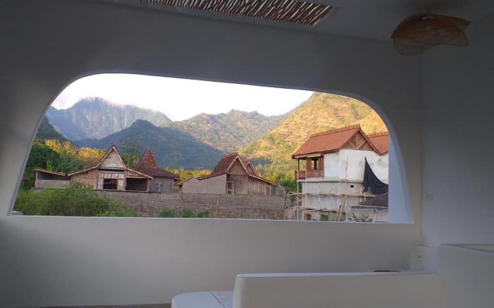 Bnaya Villas Riverside