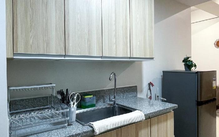 * * * WV 30 Bright 2BR Escape