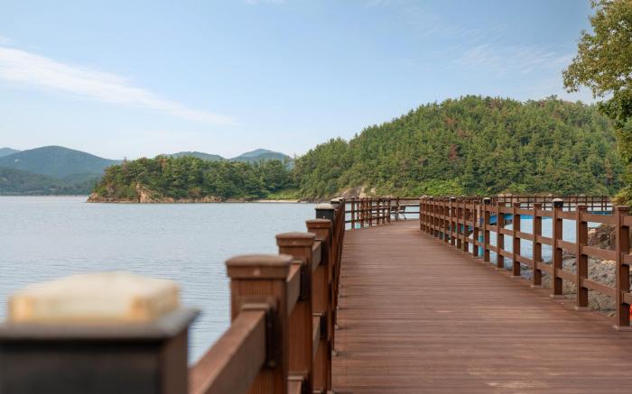 Yeosu Greenhouse Pension