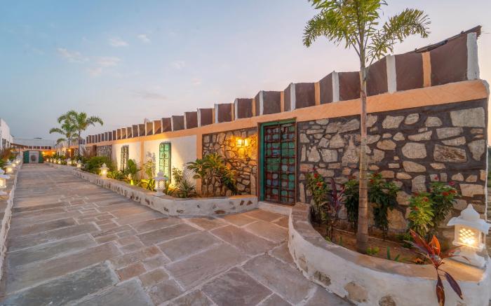 Dunes and You – A Desert Retreat