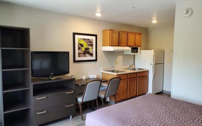 WoodSpring Suites San Antonio South