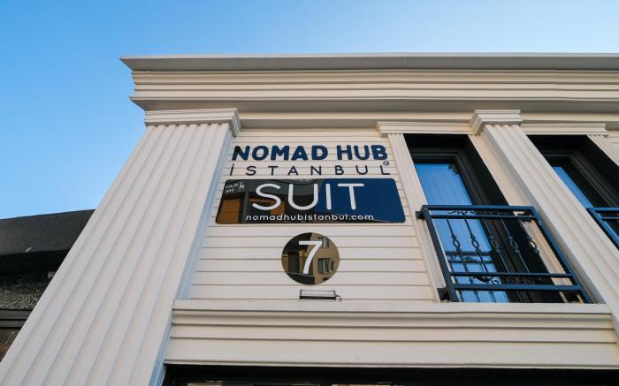 Nomad Hub Suite
