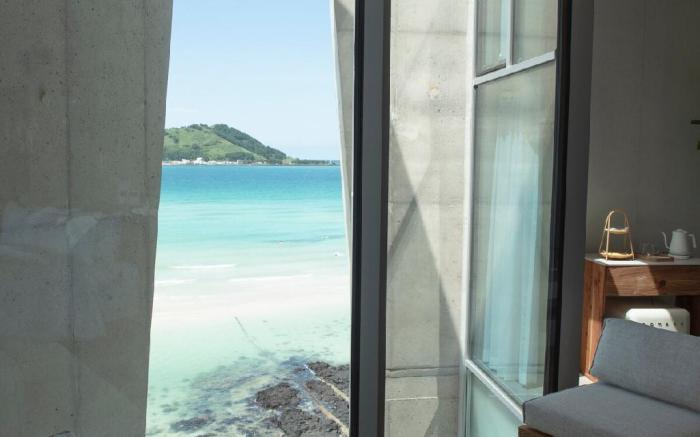 Jeju Atarak Room 401 - in front of the sea