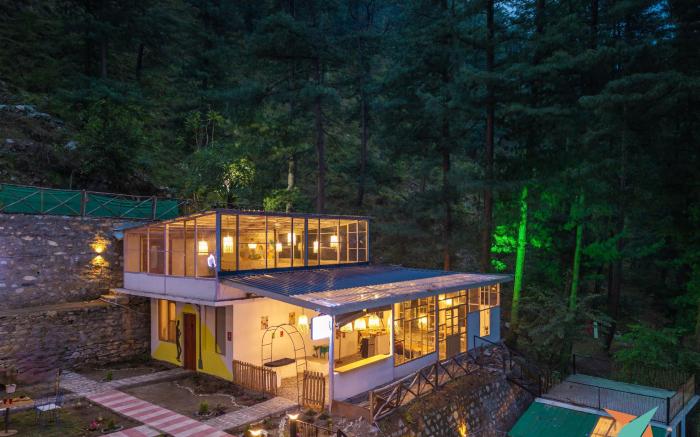 Zostel Homes Tirthan (Gushaini)