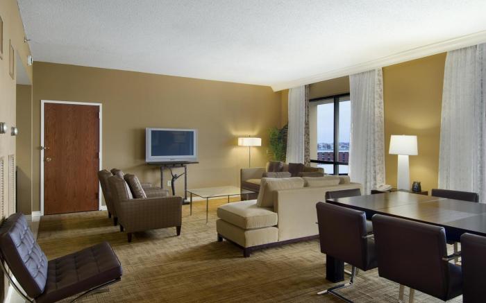 Hilton St. Louis-Airport