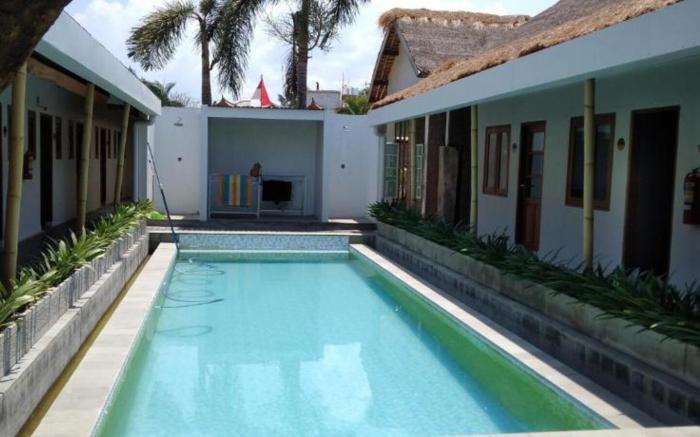 Roots Hotel Trawangan