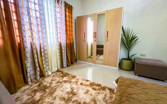 Bloomstone 2BR Family Suite in Gensan
