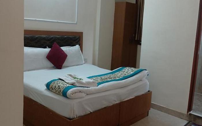 FabHotel The Rivlet Centre