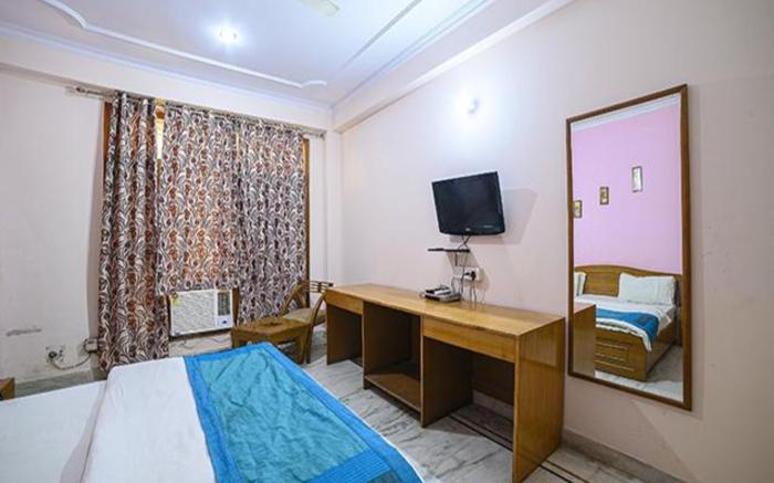 FabHotel The Paradise