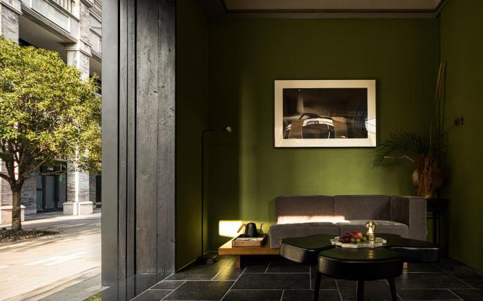 Chongqing Retro Attic Hotel