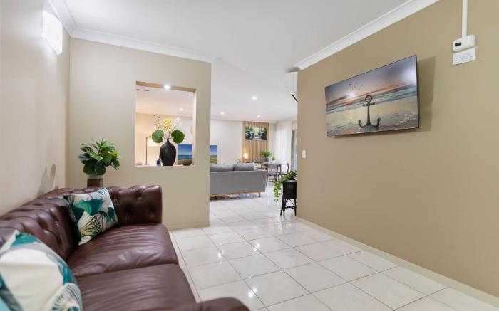 Zen Escape Resort Pool   BBQ Retreat