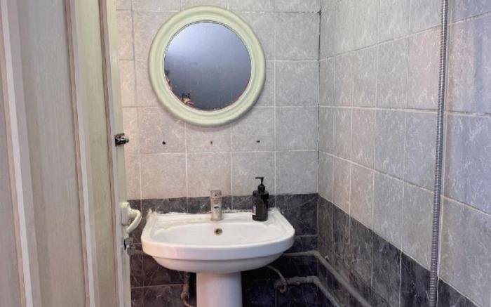 استيديو راقي حي الثقبه