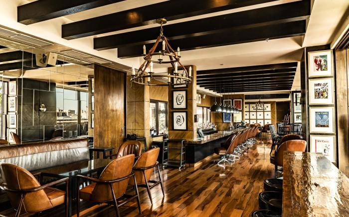 The Singular Santiago