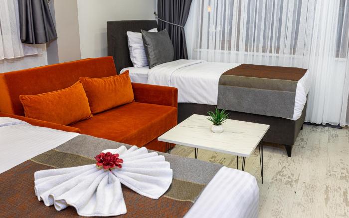 Apollo Hotel & Apartments