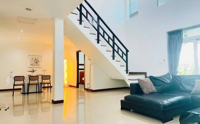 Tropicana Pool garden Villa/私享4卧5卫泳池别墅/离中天海滩夜市700米