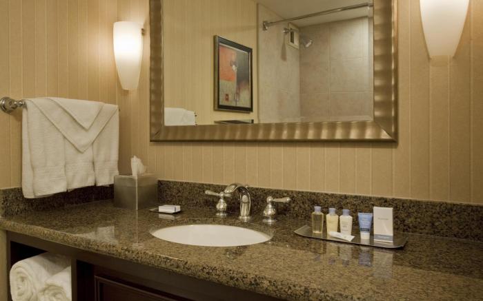 DoubleTree by Hilton Hotel Syracuse
