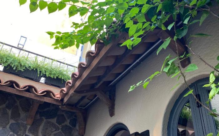 Nhà Gối 2 - Góc Mộc Mạc