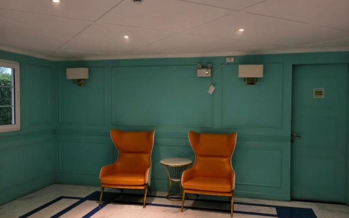 Seven seas cote Apartment