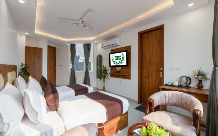 Hotel De Clark Near Delhi Airport