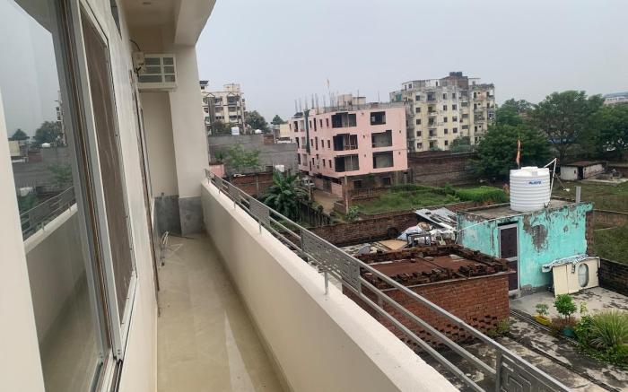 Peaceful airy best ambiance and locality