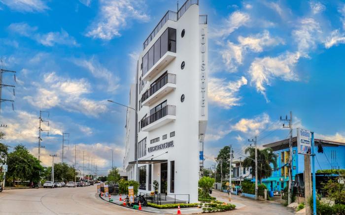 Louis Residence Hotel 