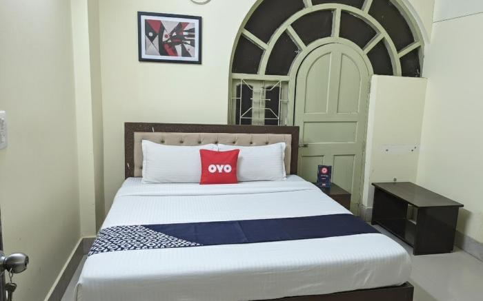 HOTEL TARA MAA GUEST HOUSE