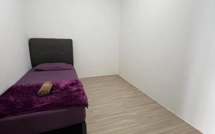 Modern 3-Bedroom Apartment with Scenic View E-5-1