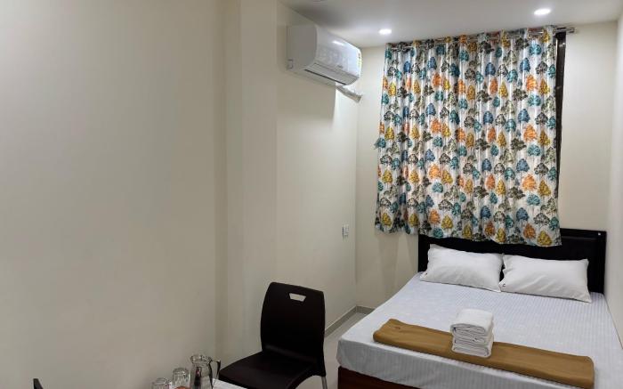 Hotel O SR Residency