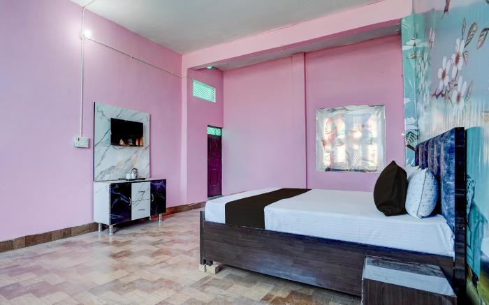 SPOT ON Shree Krishna Palace