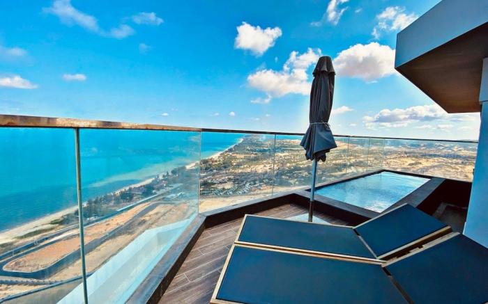 Penthouse tầng thượng 2PN hồ bơi riêng 