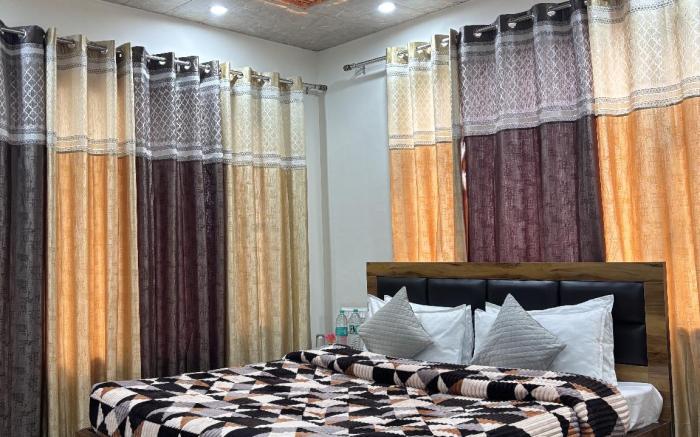 Pine Valley Serenity Hotel