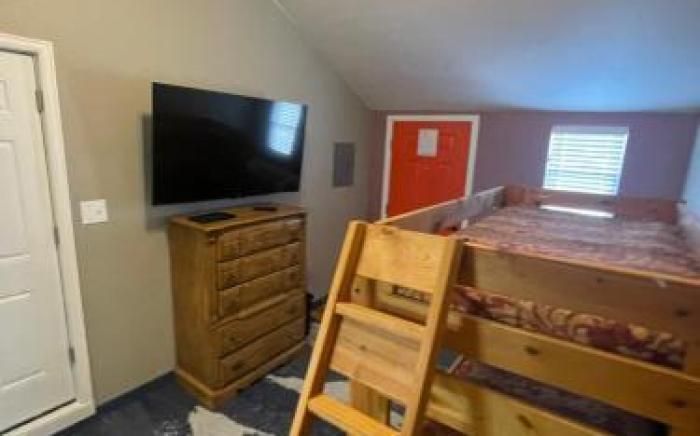 Cabins on Main Longmont