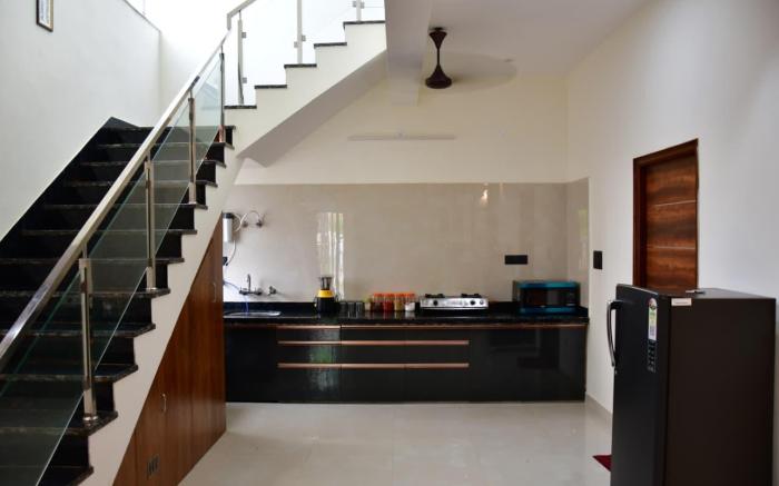 Royal Portico Mount View Villa 🌄