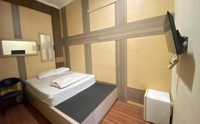 Hotel O near Maguwoharjo Stadium formerly Graha Ng