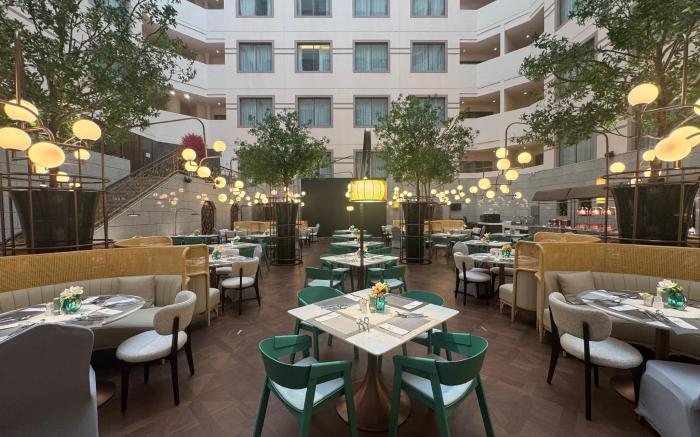 Howard Johnson Paragon Hotel Beijing