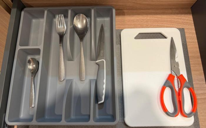 KLCC View Infinity Pool, Kuala Lumpur |Mall •Train