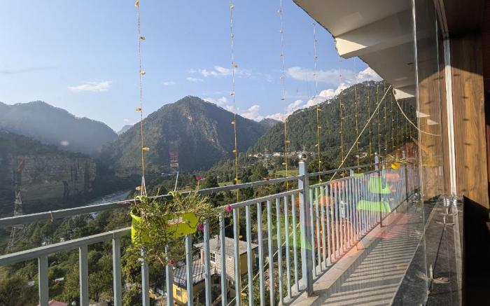 KANAK HOTEL & RESTAURANT