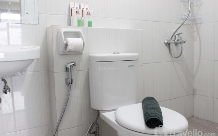 Cozy 2BR Apartment @ Newton Residence By Travelio