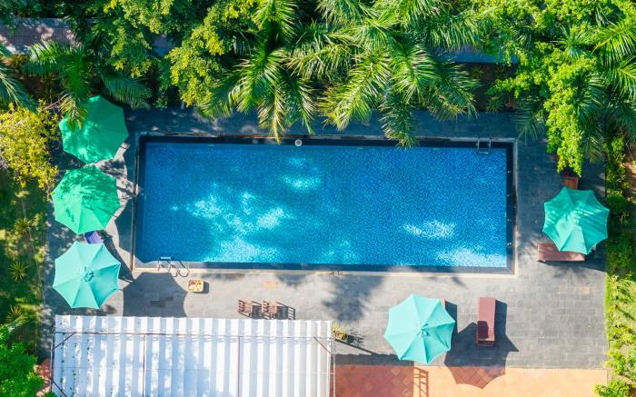 Green Bungalow Garden Resort