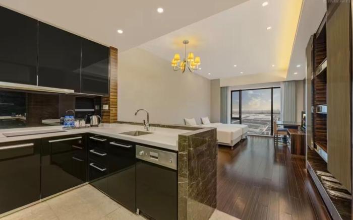 HeeFun Apartment GZ-Poly World Trading Center