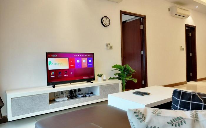 Paragon Residences 30th floor