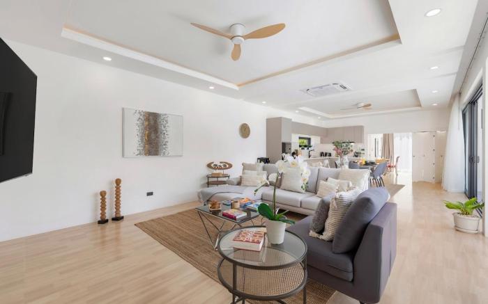 February 30 - 3 Bedroom