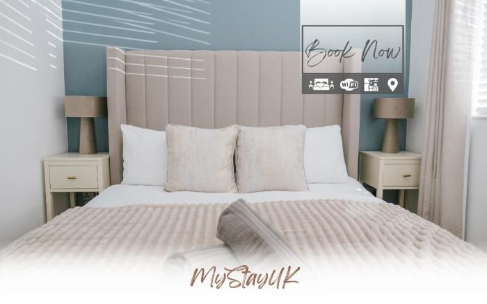 Modern City-Centre Home | Sleeps 12 | Free Parking